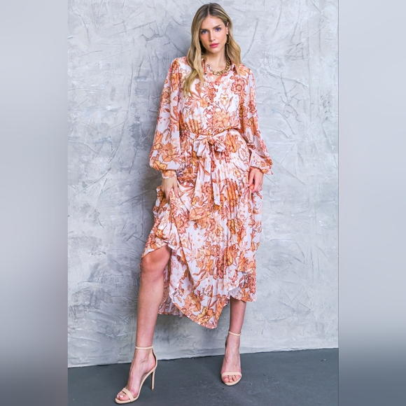 Flying Tomato Social Sensation Woven Midi Dress - Picture 2 of 9